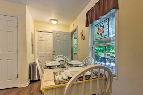 Cozy Home With Deck By Beech Mountain Skiing And Golf!