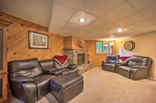 Beech Mountain Retreat With 2 Decks And Mtn View!