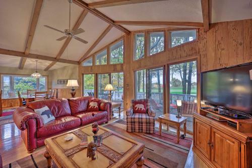 Beech Mountain Golf Course Home With Game Room!