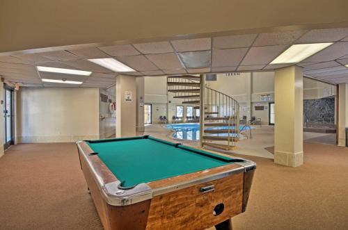 Apartamento Cozy Condo With Pool Access And Ski Slope Views!