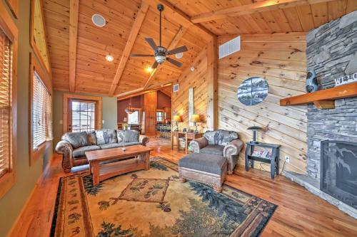 Upscale Serenity Now! Cabin Deck And Forest View
