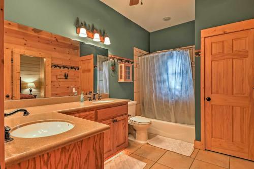 Upscale Serenity Now! Cabin Deck And Forest View