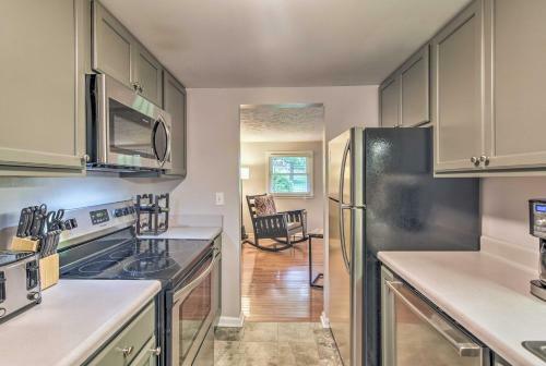 Updated Home 1-block Walk To Dt Blowing Rock!