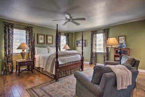Historic Brevard Home With Deck, Walk Downtown!