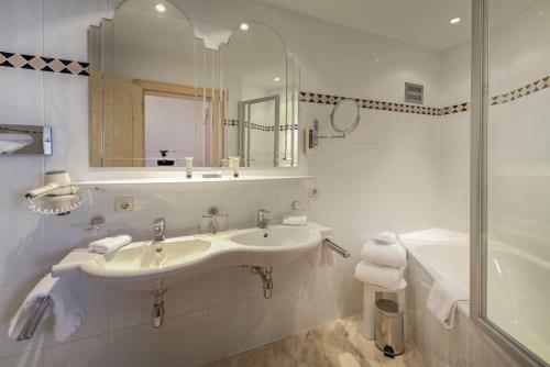 Superior Hotel Brigitte