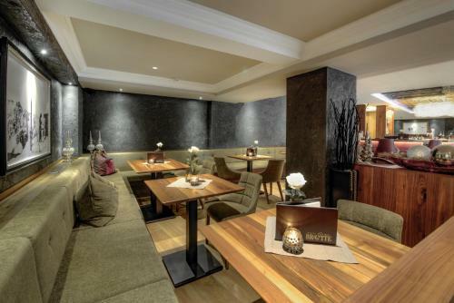 Superior Hotel Brigitte
