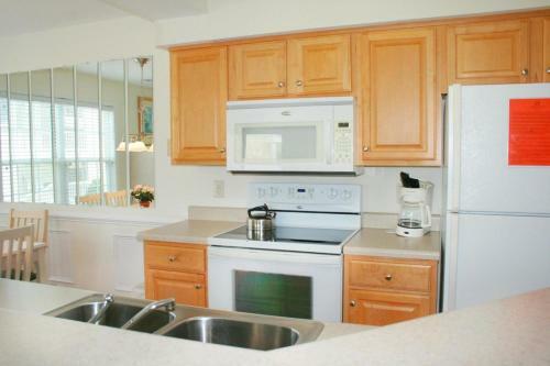 2206 Villa