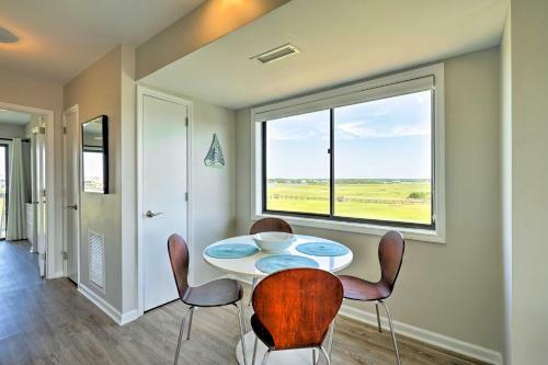 Apartamento Carolina Beach Home With Views And Pool Access!