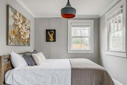 Entire Home - Bright And Modern - Close To Everything