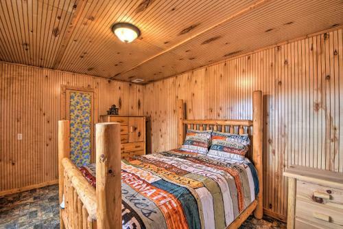 Peaceful Mountain Hideaway On 6 Scenic Acres!