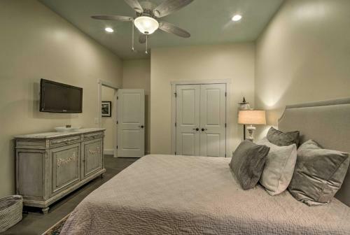 Charming Fairview Home On 40-acre Horse Farm!