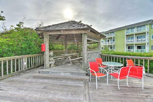 Apartamento Emerald Isle Resort Condo With Beach Access!