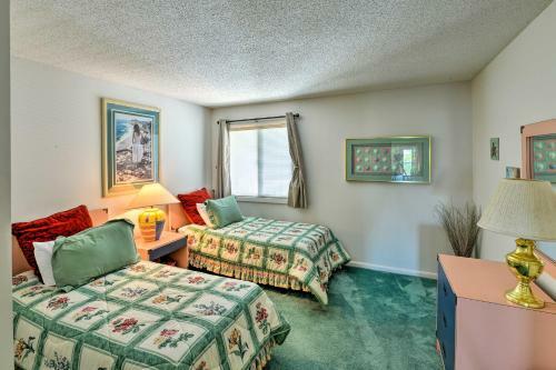 Apartamento Point Emerald Resort Retreat With Beach Access!