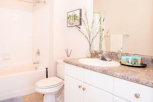 Apartamento Viagem Durham Bright 2br Balcony And Parking