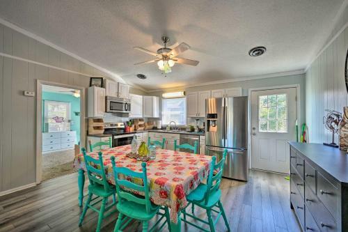 Emerald Isle Family Escape Walk To The Ocean