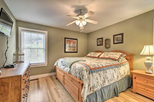 Buck Mountain Escape With 2 Decks And Smoky Mtn View