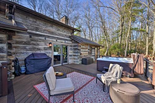 Rustic Courage Cabin With Mountain And River View