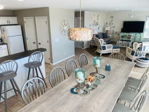 Elegant Egret Home