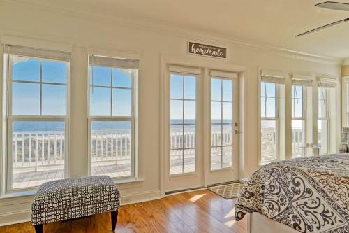 285 Ocean Boulevard East Home