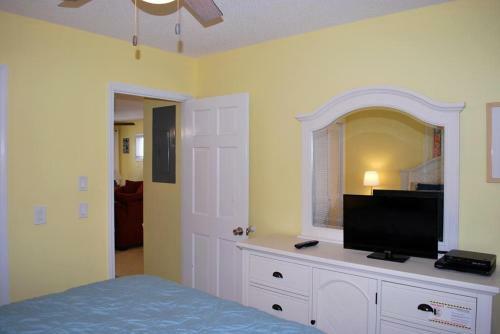 Waters Edge 427