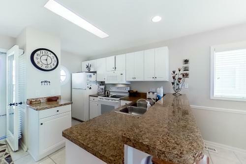 Waters Edge 435