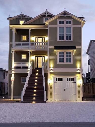 Cinnamon Sands Home