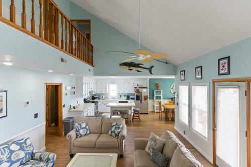 138 Tarpon Home