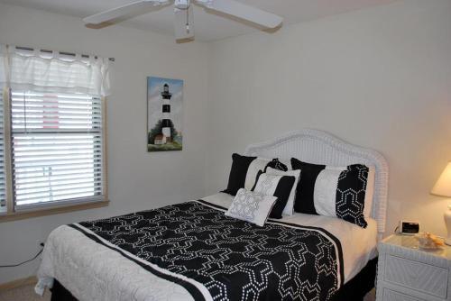 Waters Edge 429