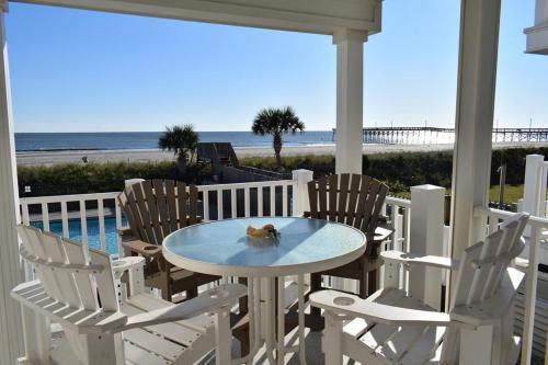 Waters Edge 429