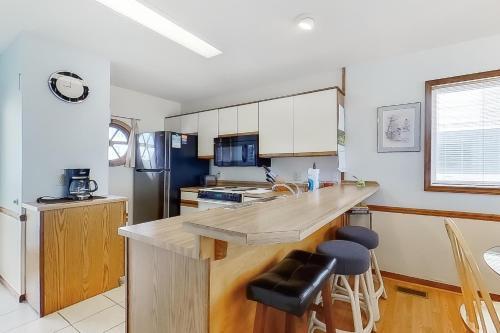 Waters Edge 429
