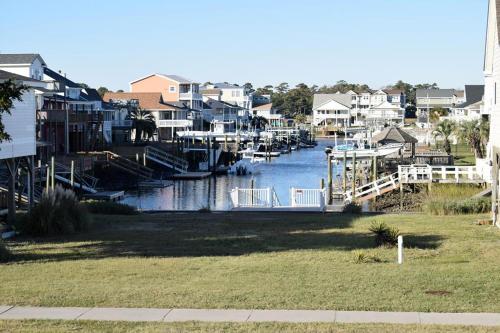 Waters Edge 429