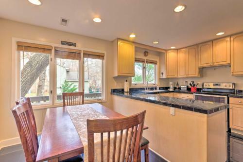 Waterfront Lake Lure Home With Loft And 2-story Deck!