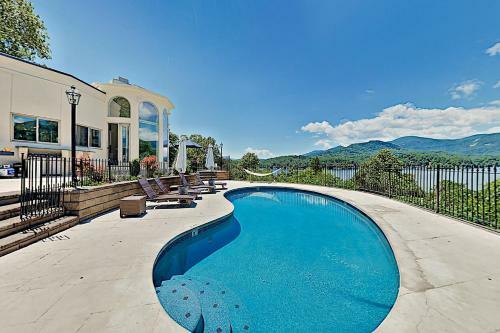 Panoramic Pool Paradise Withpool, Game Room & Firepit For Fall Fun Home