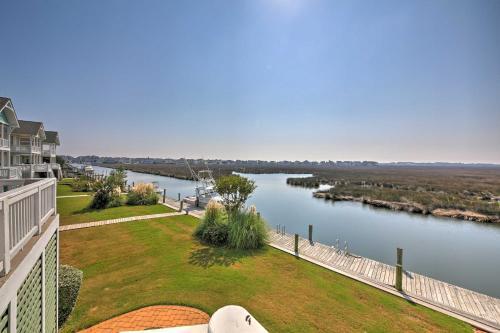 Manteo Waterfront Resort Home With 30-ft Dock!