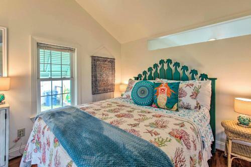 Historic Coastal Morehead City Mermaid Cottage!