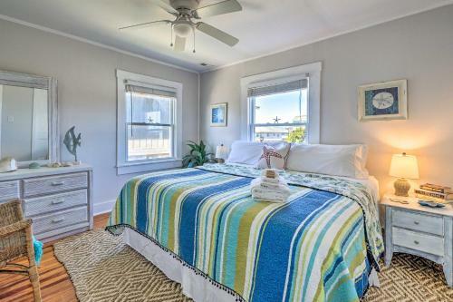 Island Time Cottage With Grill, Walk To Beach