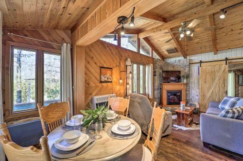Dog-friendly Cabin With Deck By Lake And Trails!