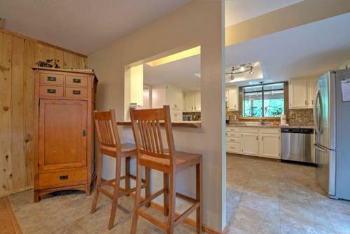 Boulder Ridge Home
