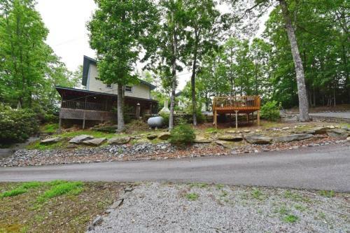 Boulder Ridge Home