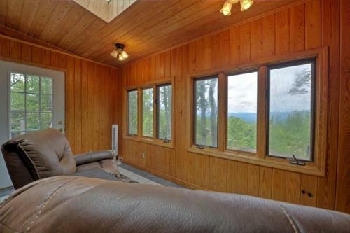 Boulder Ridge Home