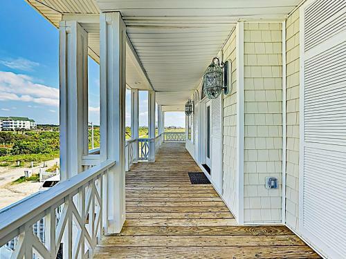 New Listing! Oceanfront Majesty With Pool & Elevator Home