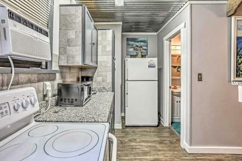 Apartamento Central Ocean Isle Beach Studio With Backyard Gazebo!