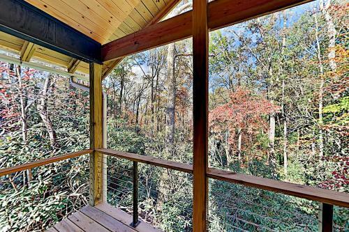 Custom-built Forest Retreat With Guest House Home