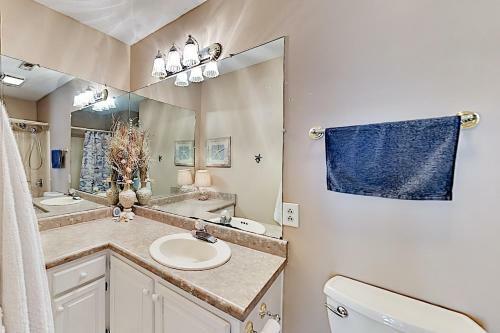 2302eoak Home
