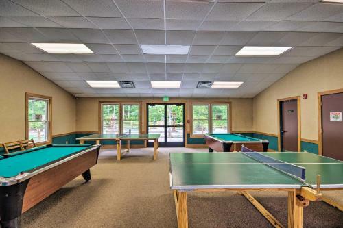 Private Sapphire Valley Resort Cabin With Mtn Views!
