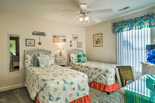 Apartamento Charming Southport Getaway With Community Pool!