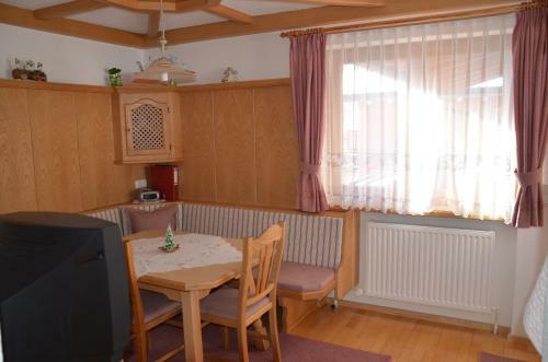 Hostal G�stehaus Brugger