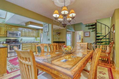 Creekside Court 137