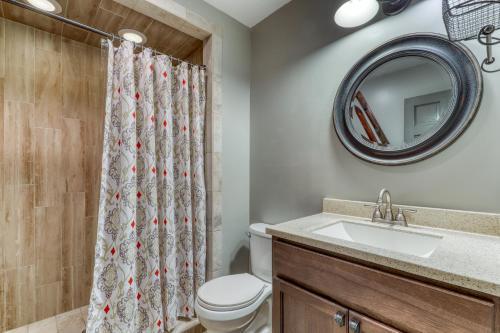 Skyleaf Villa 702