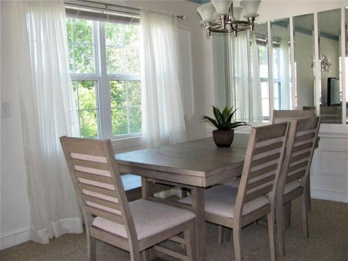 Colony II Golf Condos By Sloane Realty Vacations